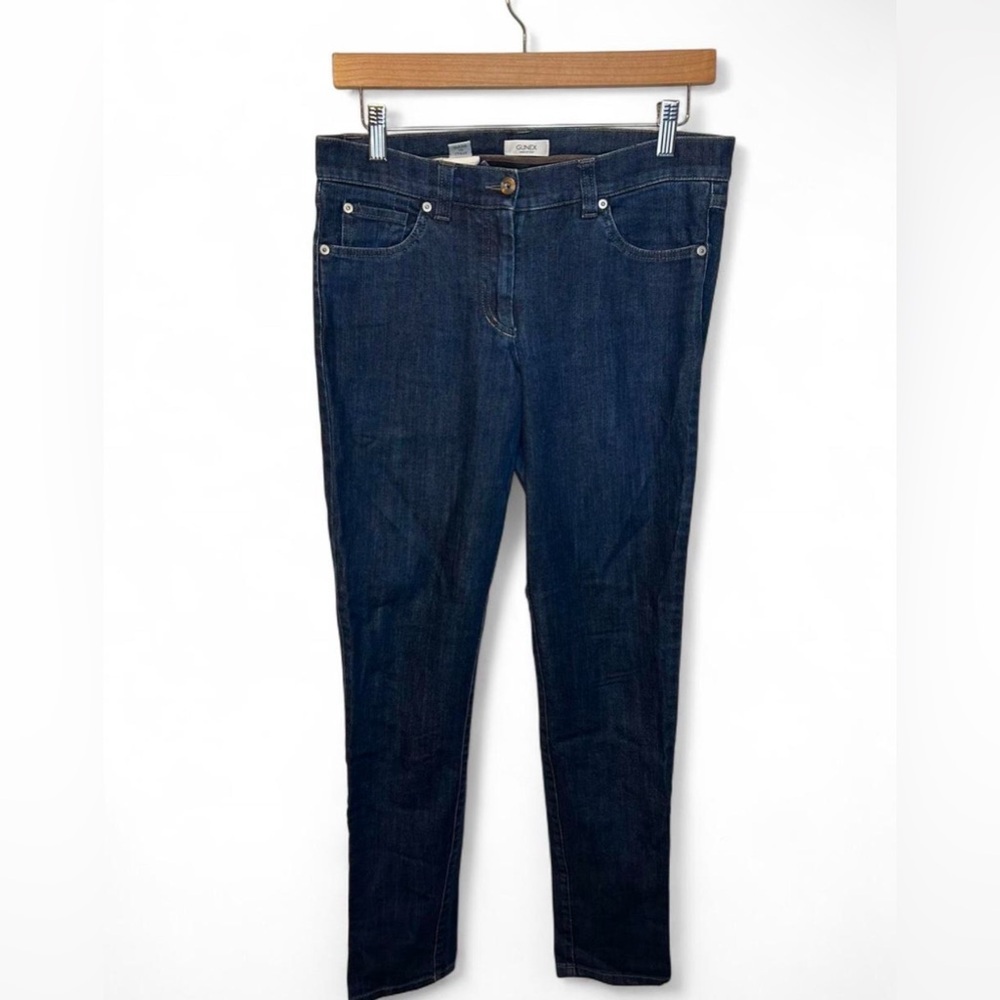 Gunex dark wash skinny jeans size 6.